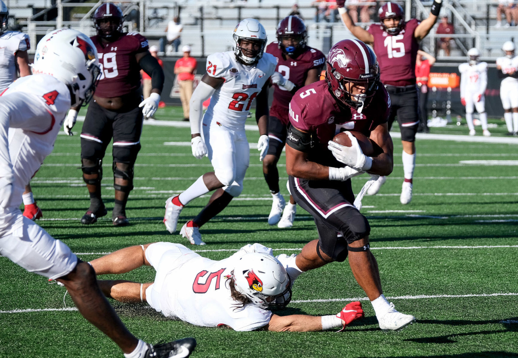 092621-spt-siu-fb-08.jpg